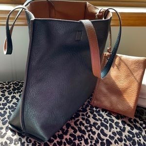 Black reversible tote bag